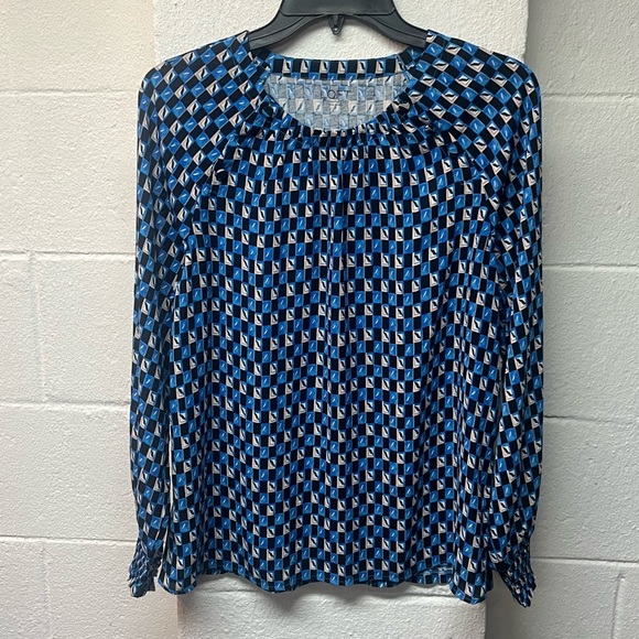 LOFT Blue and Navy Geometric Blouse. Size Small - Picture 1 of 4